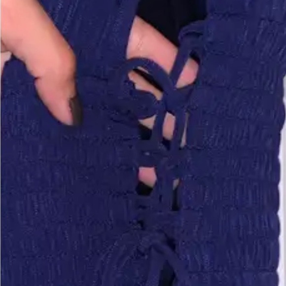 Express dress - Picture 4 of 6